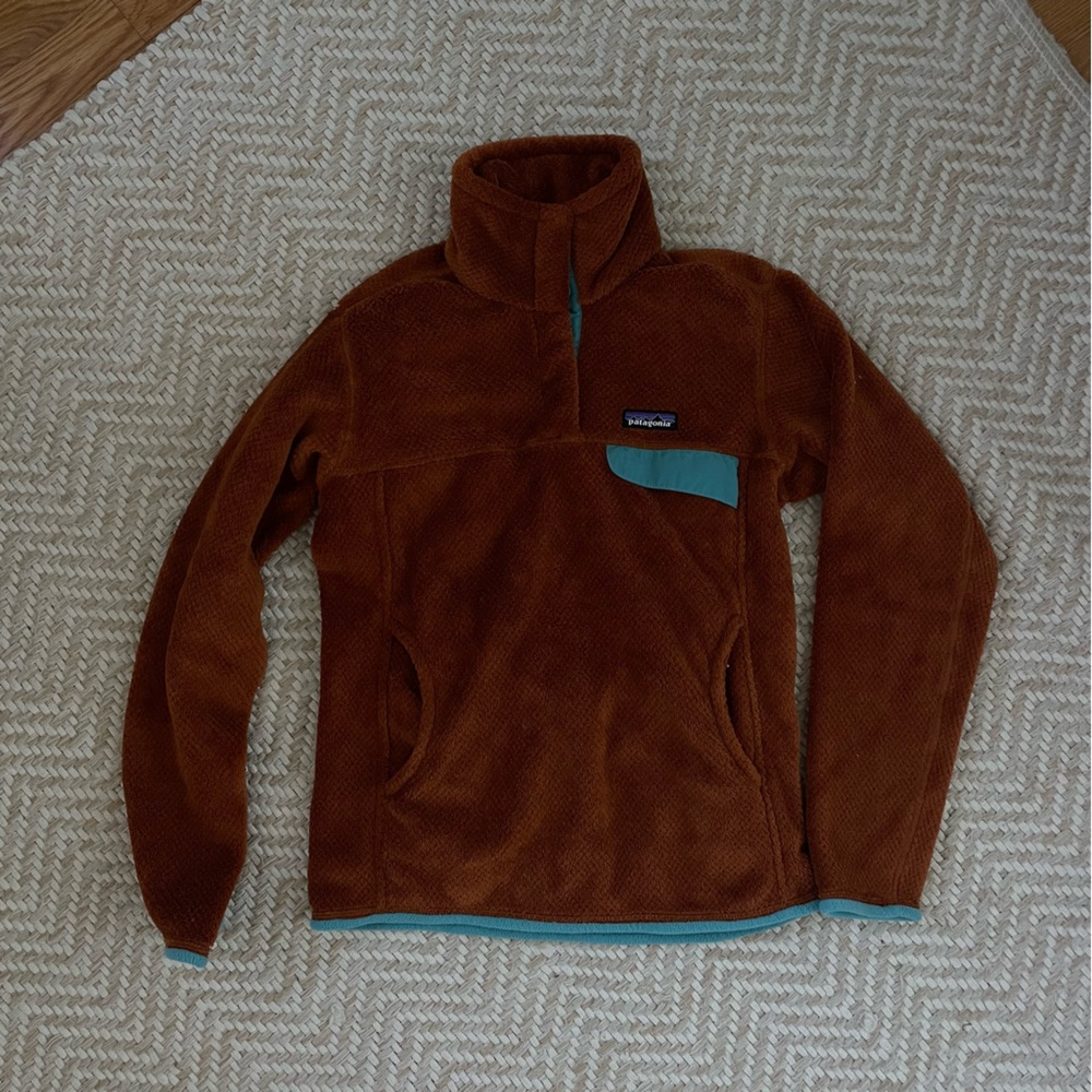 Patagonia fleece quarter button up